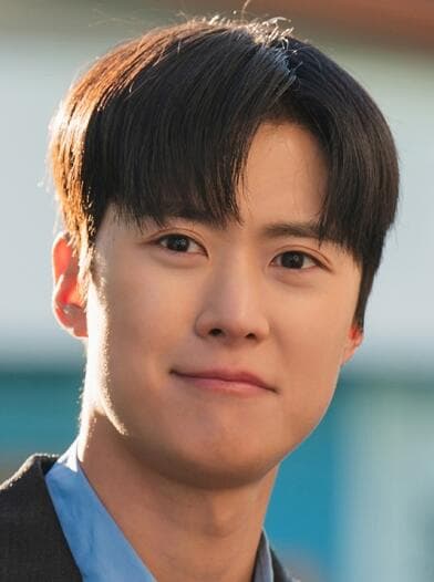 Gong Myoung profile pic