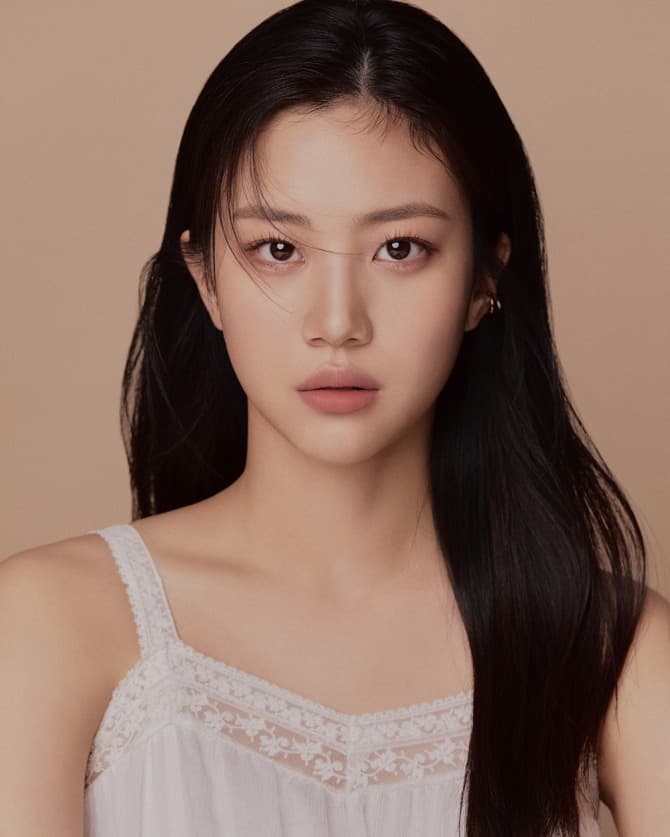 Hong Hwa Yeon profile pic