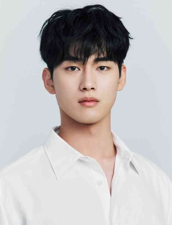Hong Min Gi profile pic