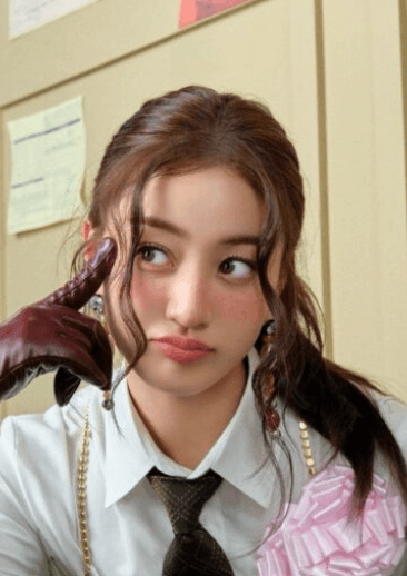 jihyo twice profile pic