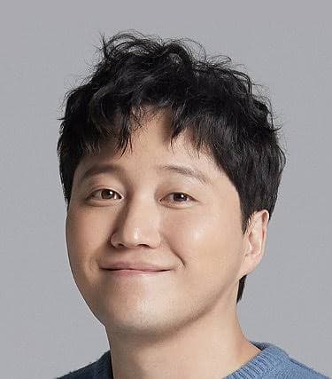 Kim Dae Myung profile pix