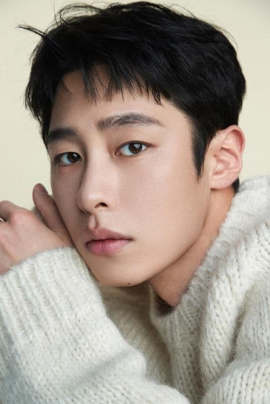 Lee Jae Wook profile pic