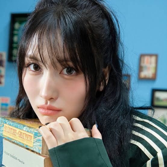 Momo Twice profile pic