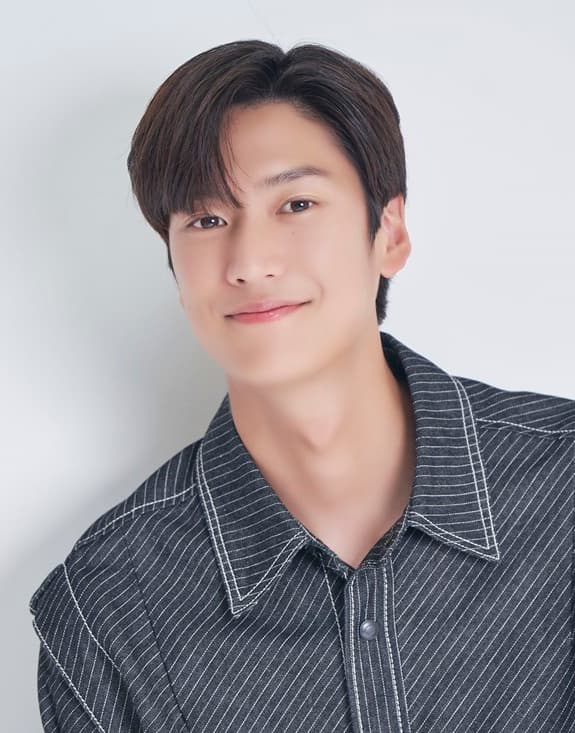 Na In Woo actor profil pic