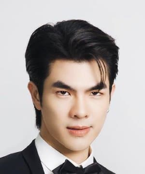 Mile Phakphum Romsaithong profile pic