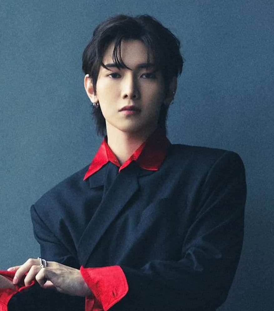 Yeosang ateez profile photo.