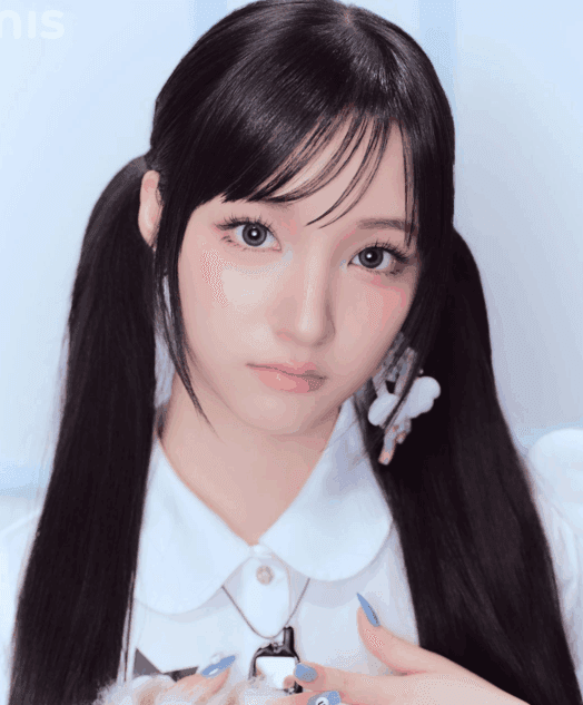 Yunha UNIS Profile pic